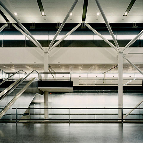 Pierre-Elliott-Trudeau International Airport<br>2005